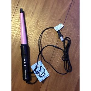 Remington Curling Iron New With Tags in Pink